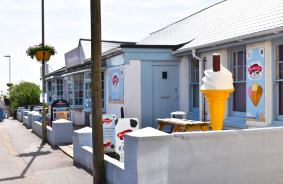 Beachcomber Café at Barton